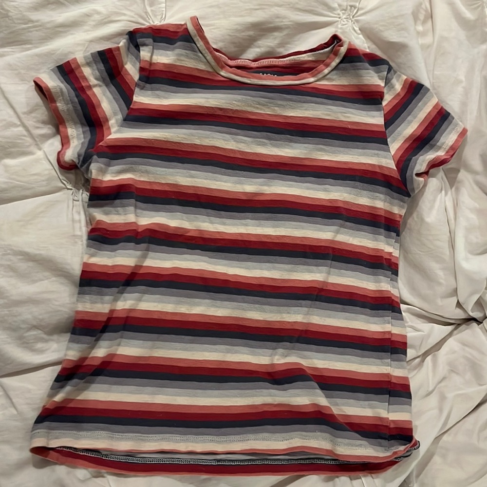 American Eagle striped tshirt
